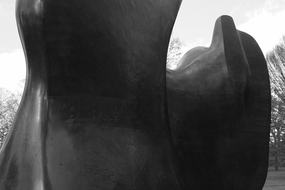 Knife Edge Two Piece (1962-65)